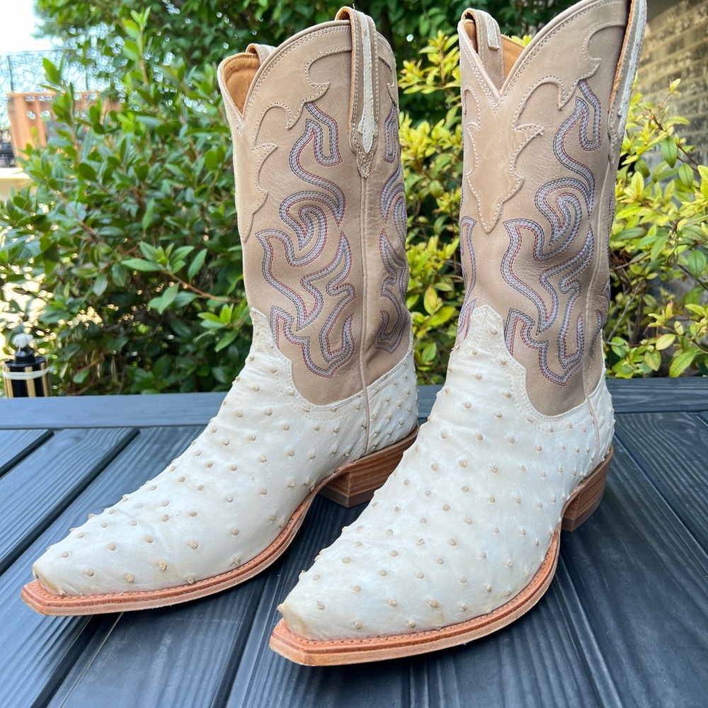 Tecovas Limited Edition Pearl Garrett’s Ostrich Boots